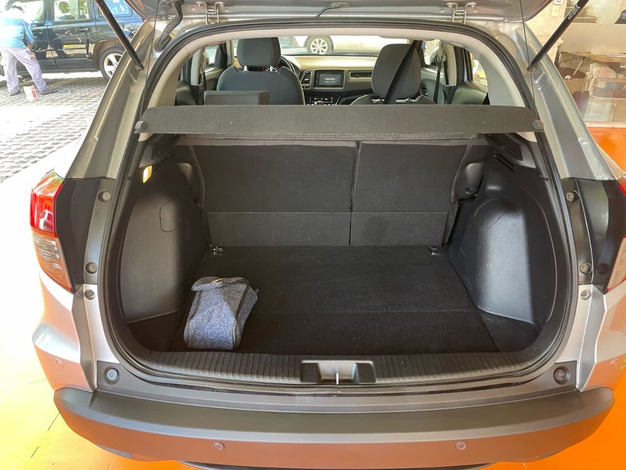 large car