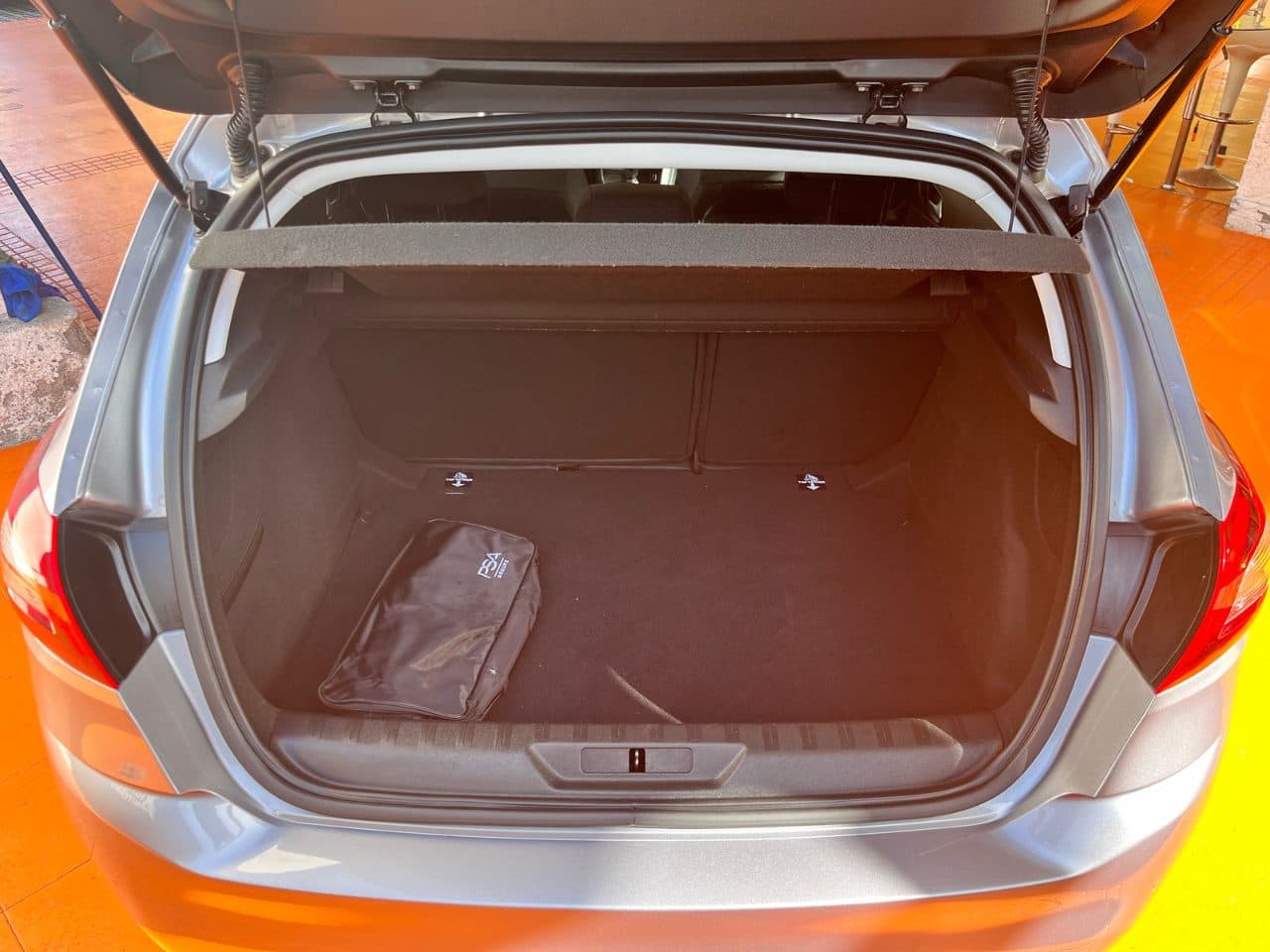 large car