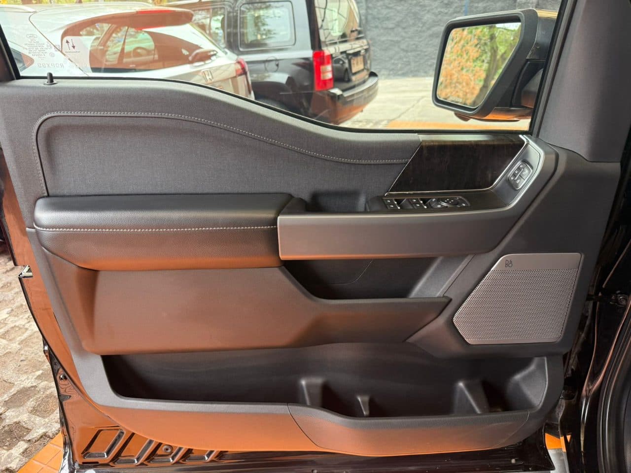 large car