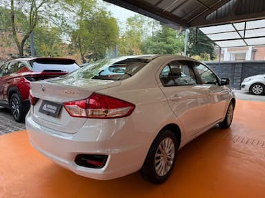 thum car