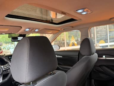 thum car