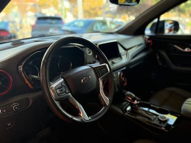 thum car