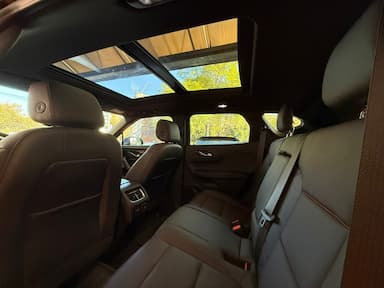 thum car