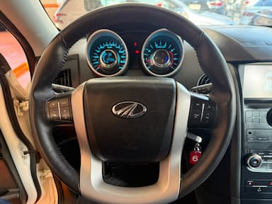 thum car