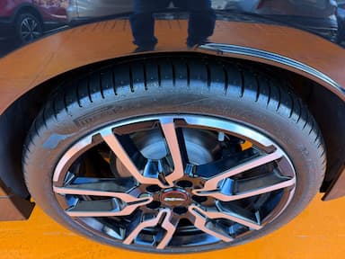 thum car