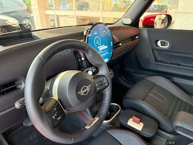 thum car
