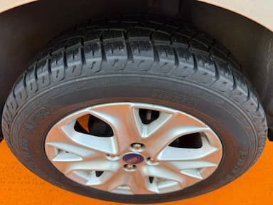 thum car