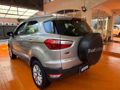 thum car