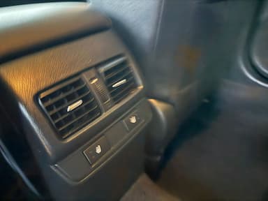 thum car